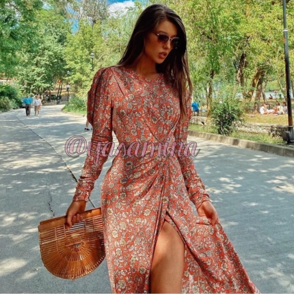 Zara FLORAL PRINTED DRAPED MIDI Flowy DRESS Long Sleeve Puff Shoulders Sz XS NEW - Picture 2 of 16